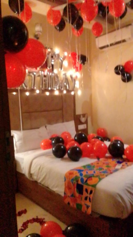 Hygenic Hotel Lotus Grand Andheri Мумбай Екстериор снимка