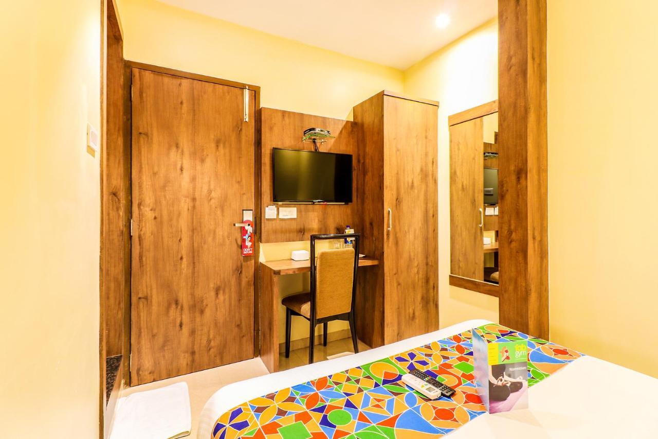 Hygenic Hotel Lotus Grand Andheri Мумбай Екстериор снимка